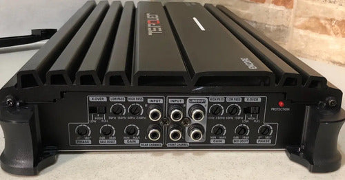 Amplificador 4 Canales 720w Rms Marca Nesa Te-4150 Para Carro Y Camioneta Negro