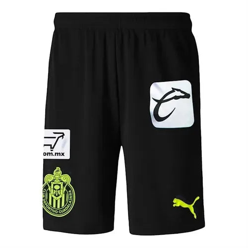 Short Chivas Versión Jugador Negro Verde Visita 21-22 Puma