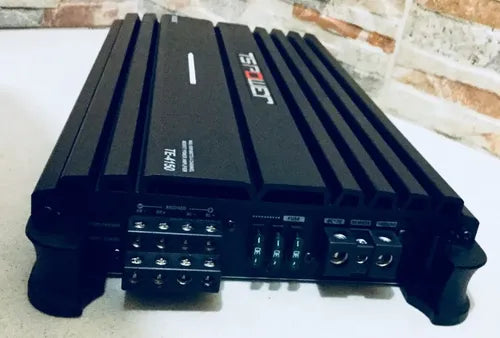 Amplificador 4 Canales 720w Rms Marca Nesa Te-4150 Para Carro Y Camioneta Negro