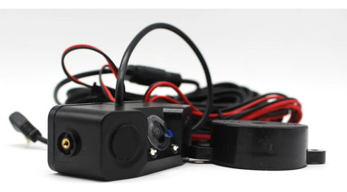 Cámara De Reversa Hd Con 2 Sensores 5-16v Extreme Ex-2x1dvr.