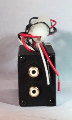 Modulador Fm Digital Inalámbrico Con 40 Canales Nesa Nfm-40t